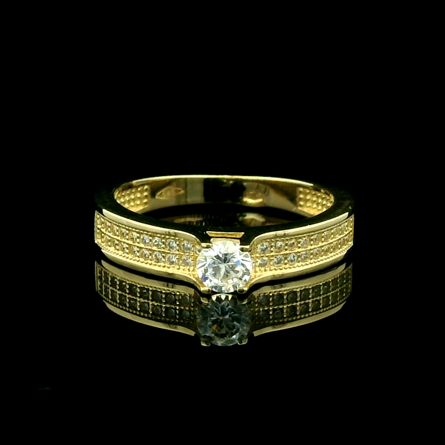 Alternative view of 14 karaat gouden damesring met zirkonia 11.652