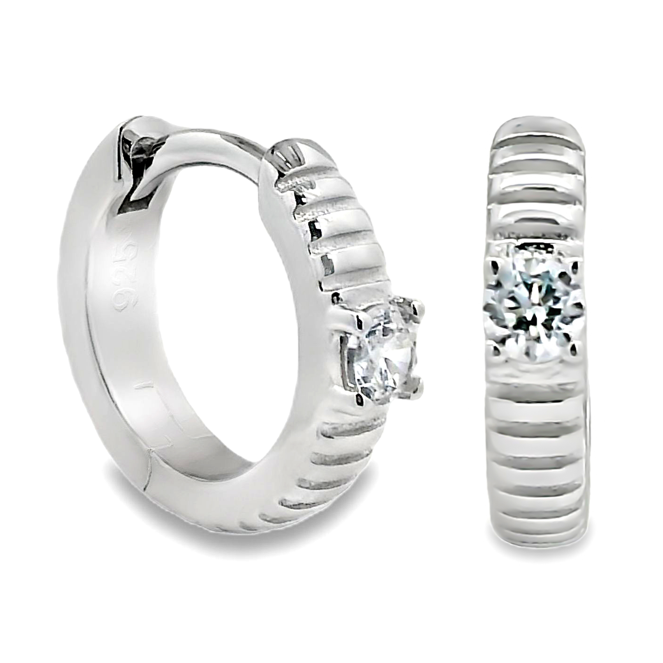 Zilveren (gerhodineerd) oorbellen met zirkonia stenen 22.323